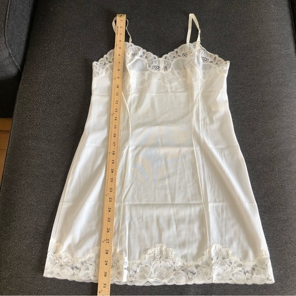 Vintage white nylon mini one piece slip adjustable straps lace trim S - Picture 10 of 16